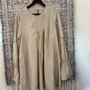 Anthropology Thursday Friday Beige Long Sleeve Dress. 100% SILK!!! NWOT